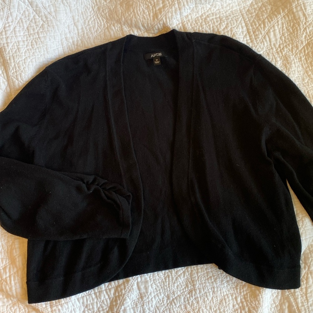 APT 9 Cardigan